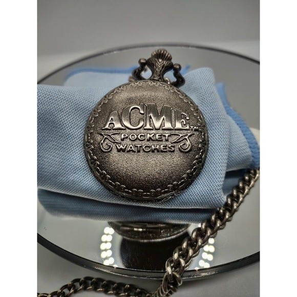 Armitron Tazmanian Devil ACME Silver Pocket Watch 1997  - Works great - Picture 3 of 7